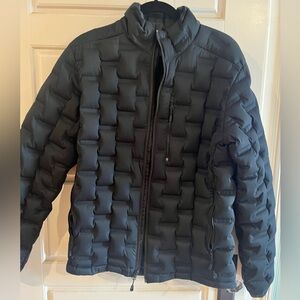 Mountain Hardwear Men's Black Puffer Jacket